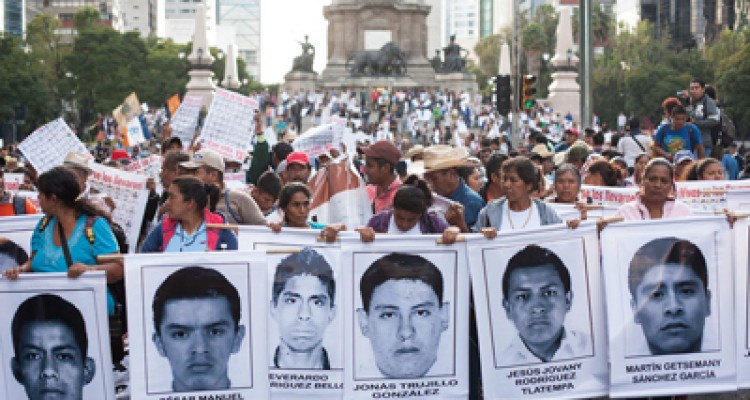 Padres de estudiantes desaparecidos exigen cumplir recomendaciones del CIDH 1 1815 BREVE 1